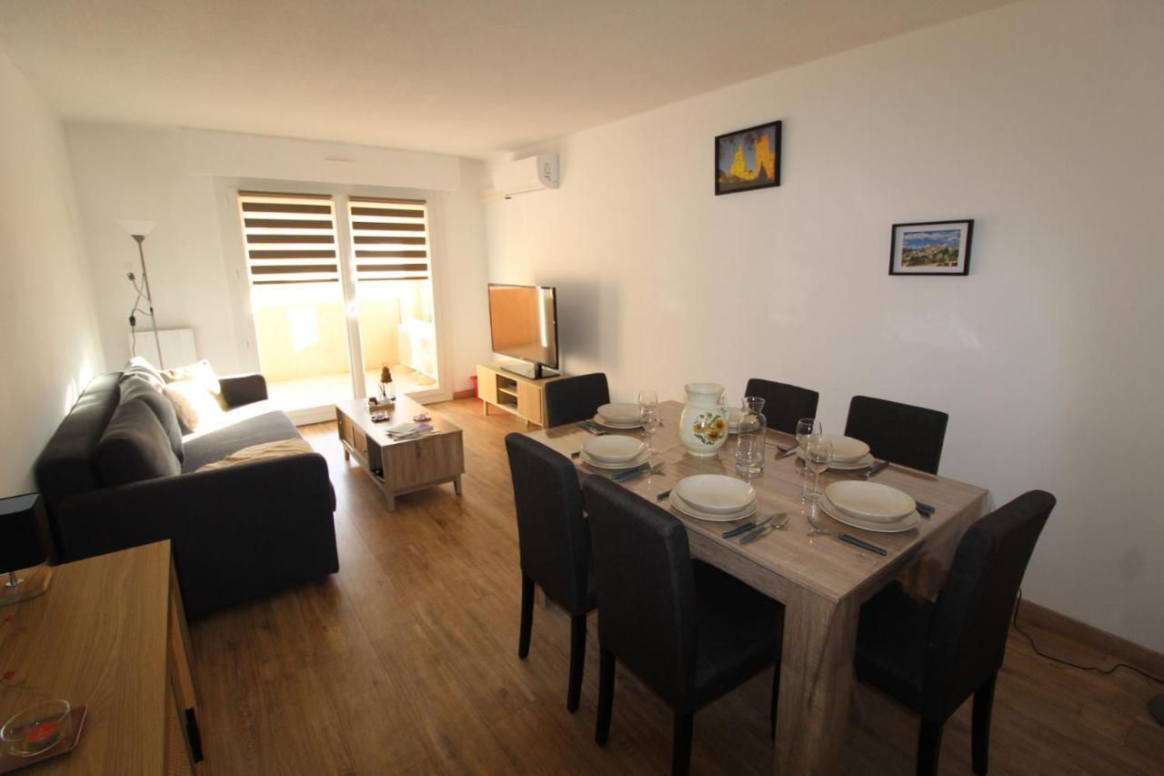 Logement Renove Avec Mobilier 2023 Leilighet Avignon Eksteriør bilde